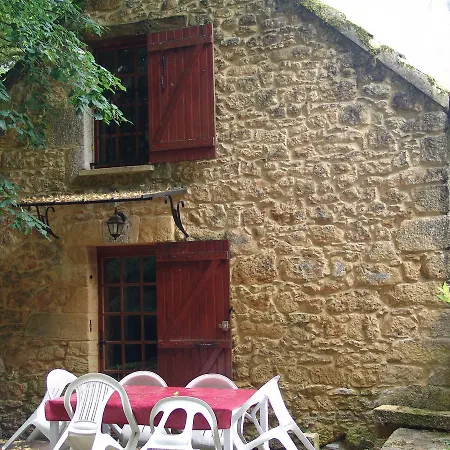 Les Petits Pres بيت للعطل *