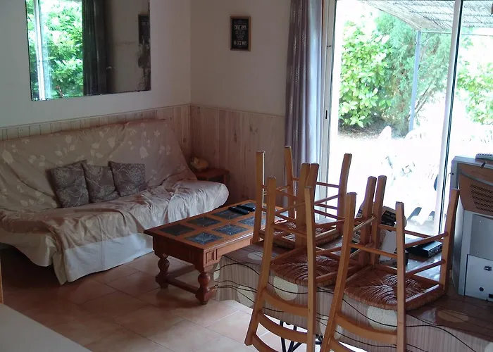 Les Petits Pres Hébergement de vacances *